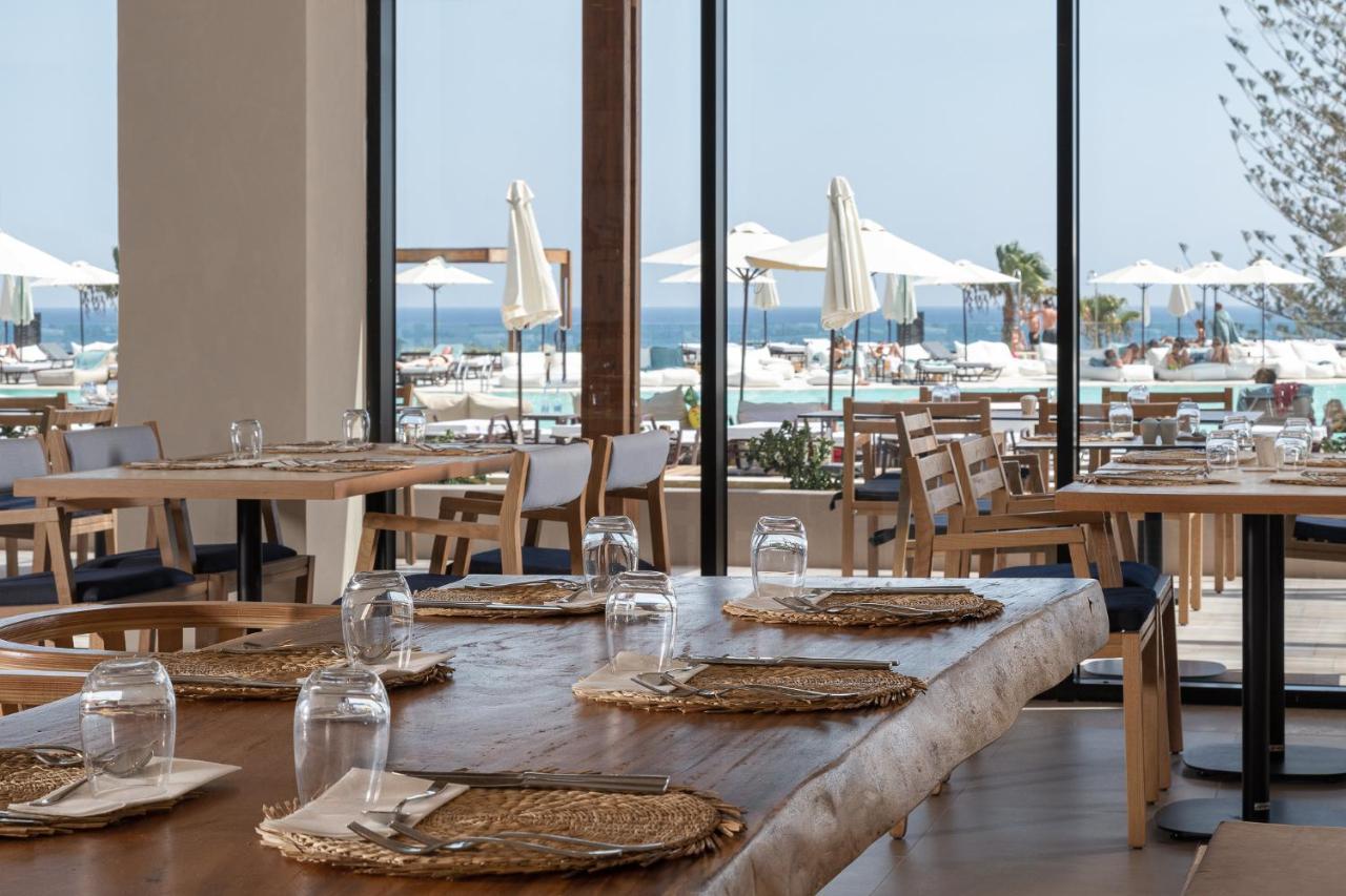 Helea Lifestyle Beach Resort Kallithéa 외부 사진 Restaurant