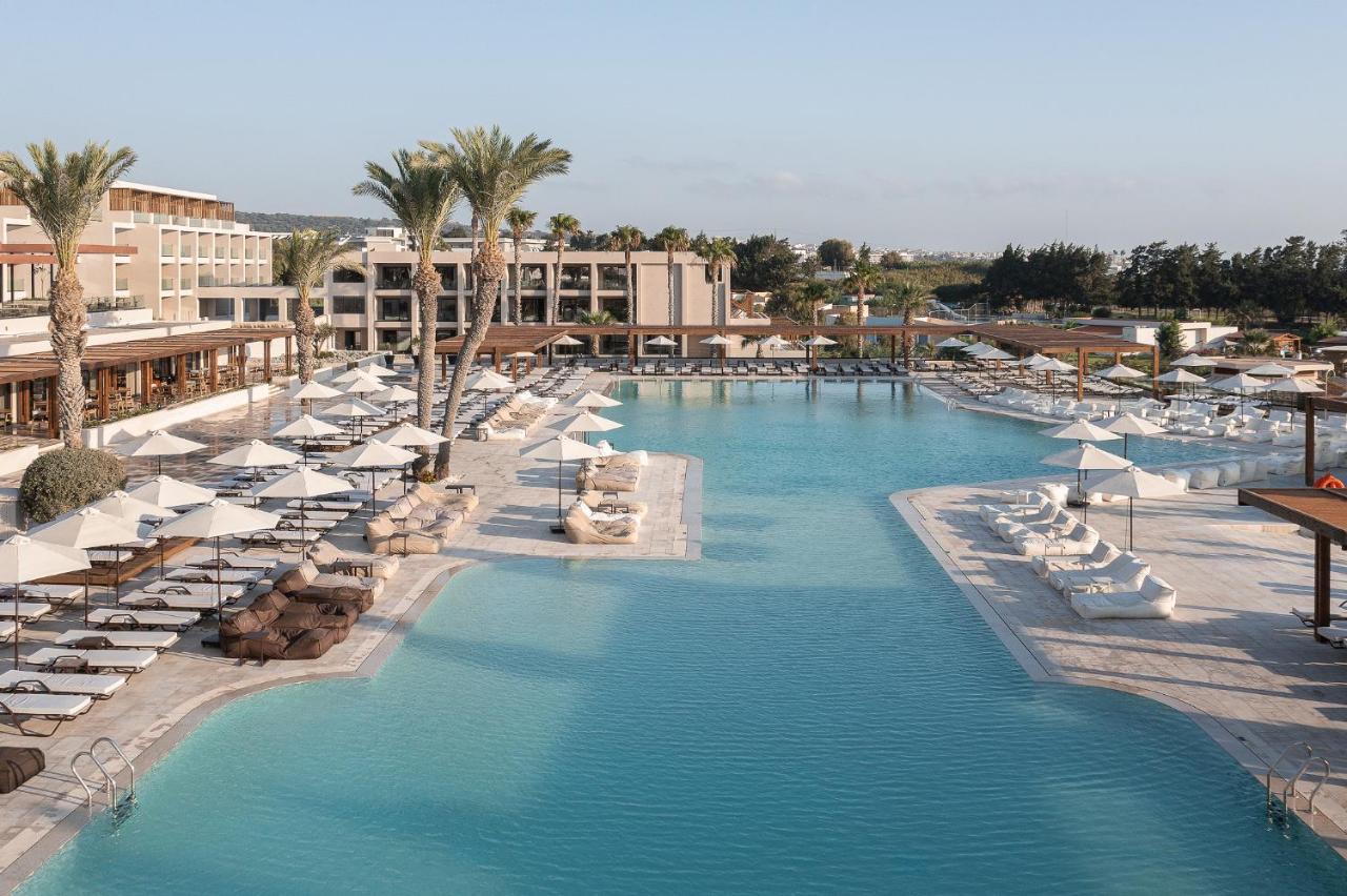 Helea Lifestyle Beach Resort Kallithéa 외부 사진 The resort's main pool