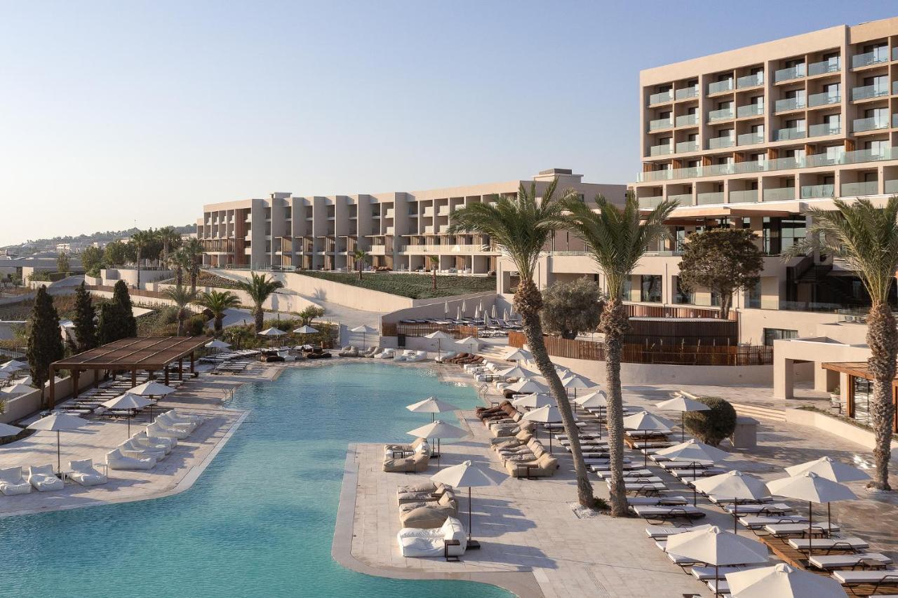 Helea Lifestyle Beach Resort Kallithéa 외부 사진 The Westin Resort Marina El Alamein
