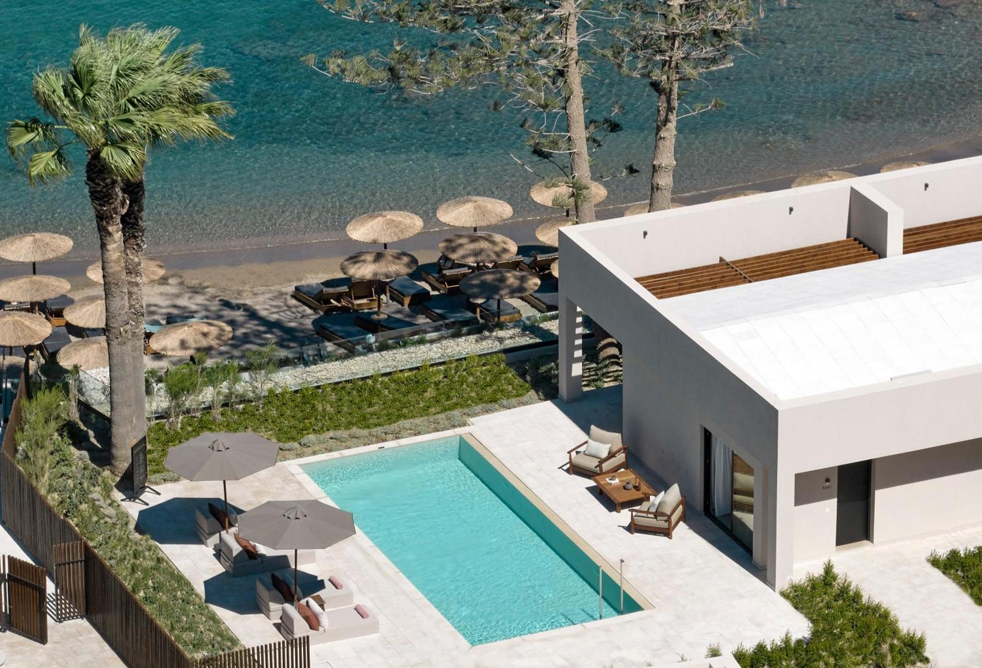 Helea Lifestyle Beach Resort Kallithéa 객실 사진 The beach at the hotel